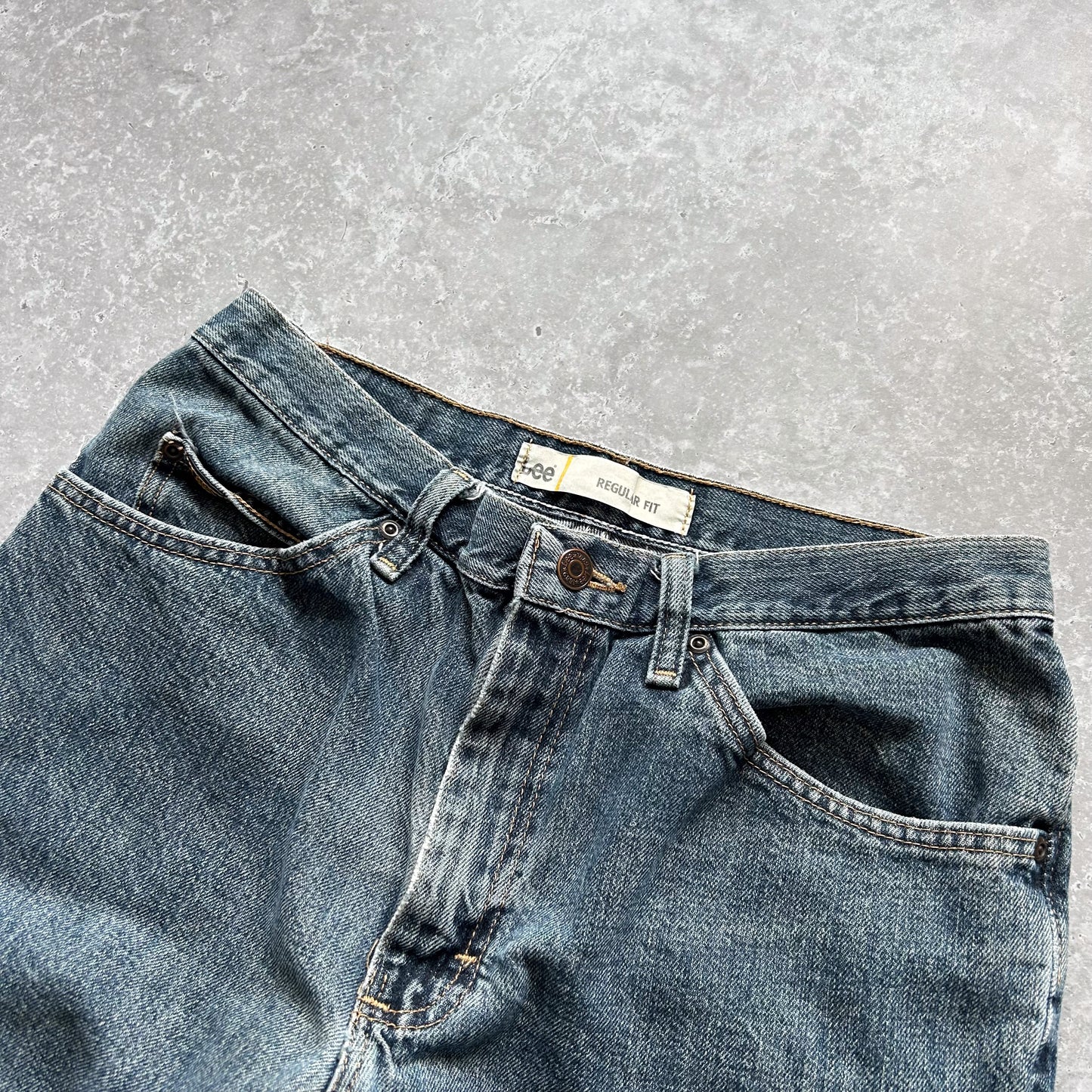 Lee Vintage High-Waisted Jeans