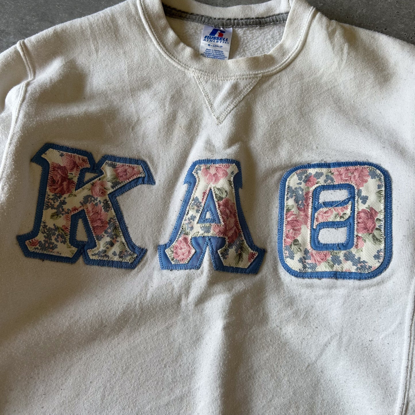 Vintage Floral Graphic Sweatshirt