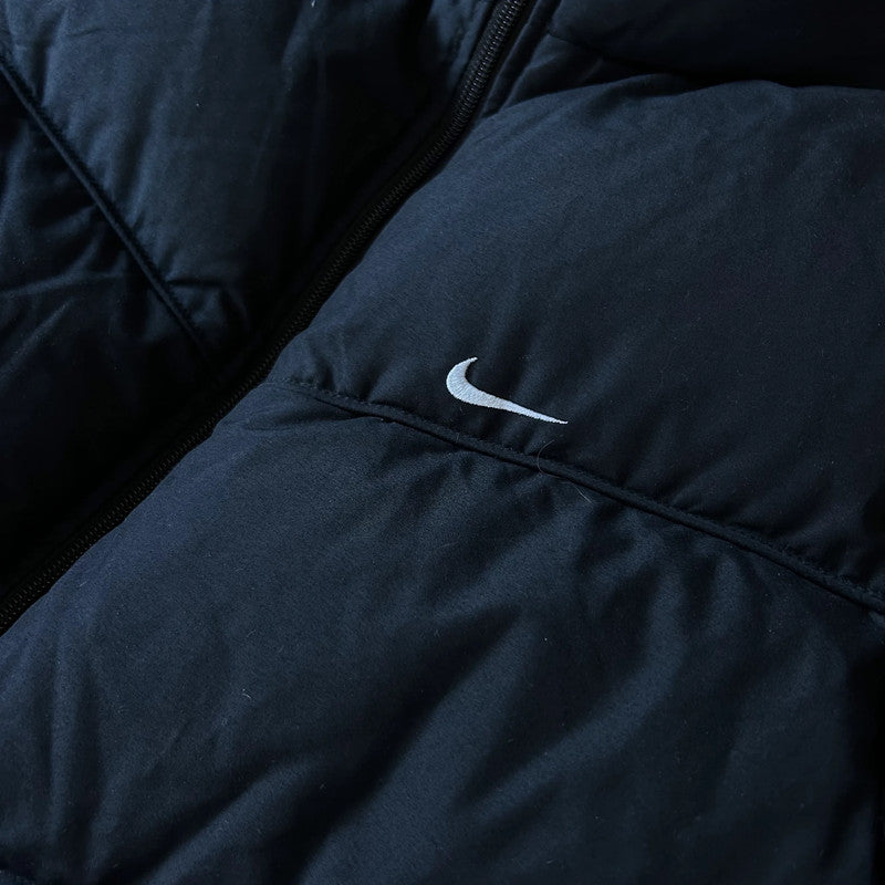 Vintage Black Nike Puffer Jacket