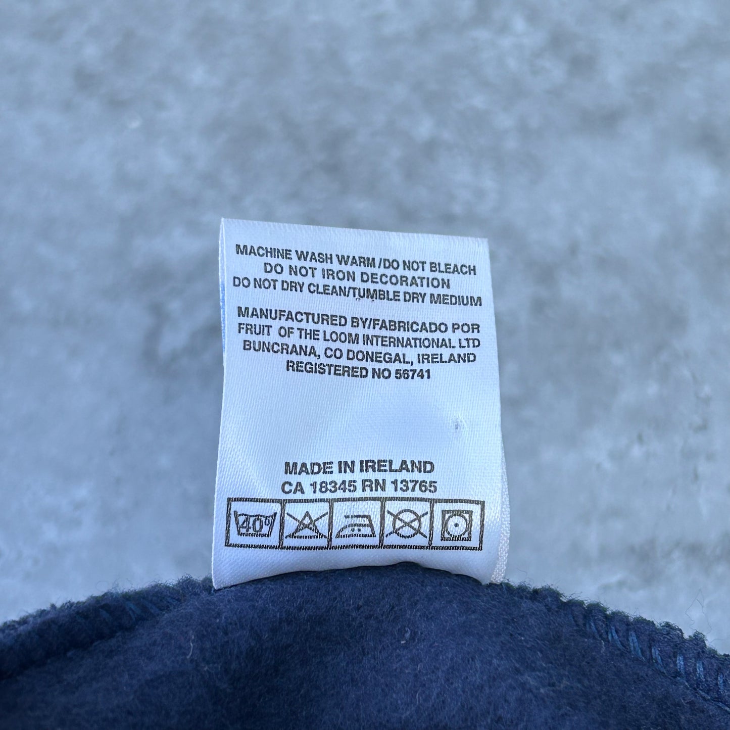 1990s | Fruit Of The Loom Navy Blue Hoodie