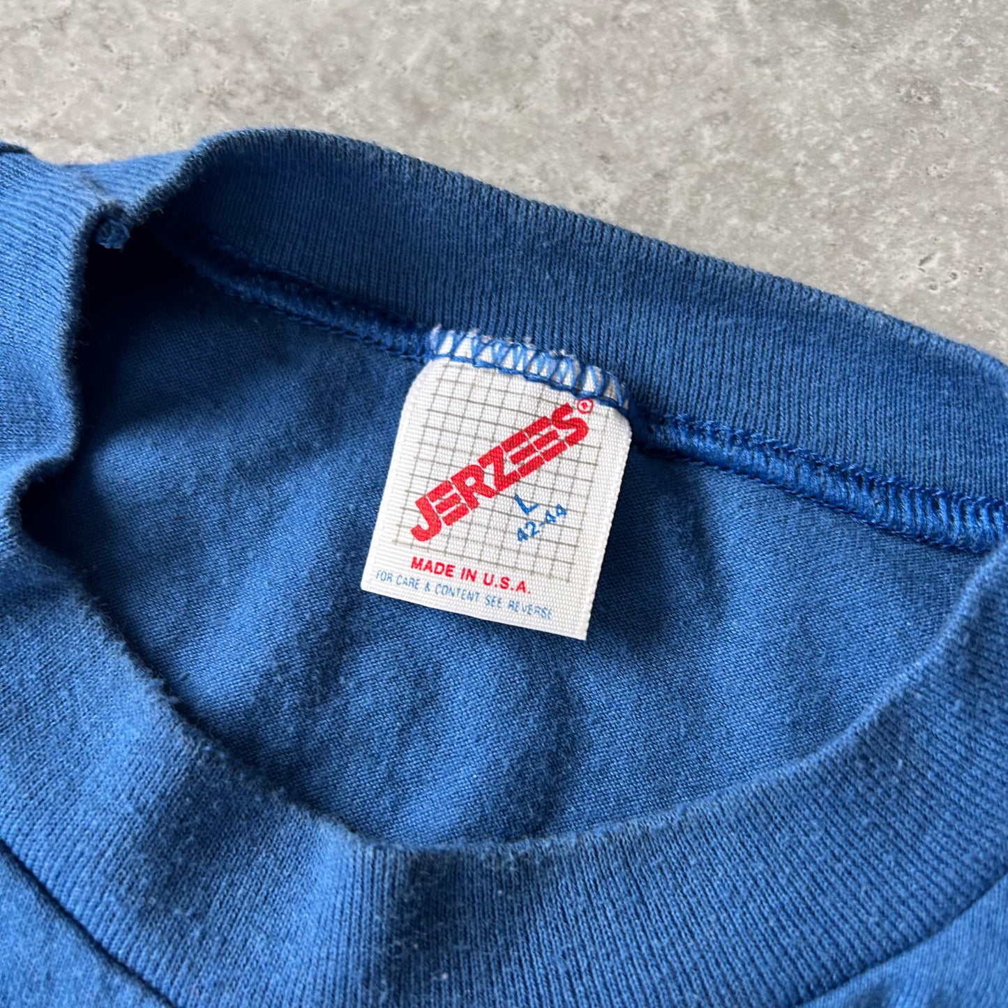 Vintage Single Stitch 1985 Jerzees Trout Fishing Graphic T-Shirt (Made in USA)