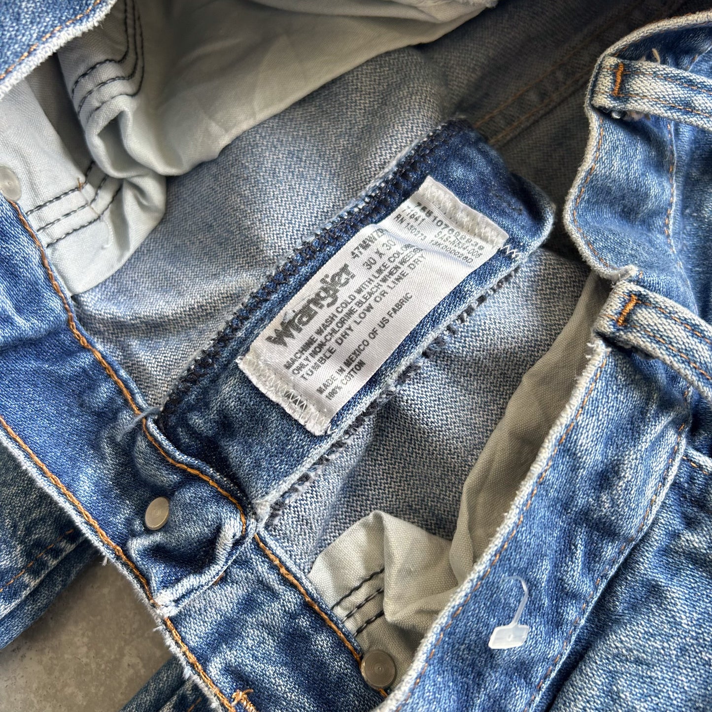 Vintage Wrangler Blue Jeans