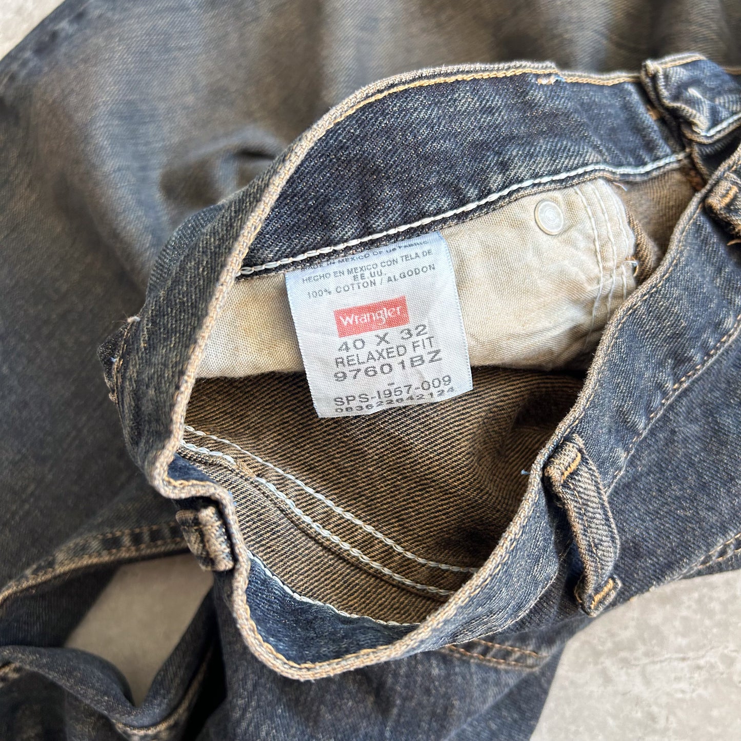 Wrangler Relaxed Fit Jeans