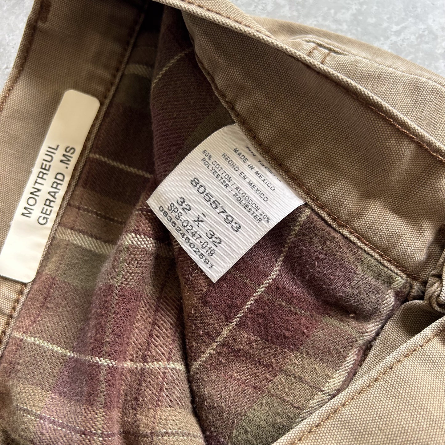 Lee Men's Relaxed Fit Chino Pants with Plaid Cuffs