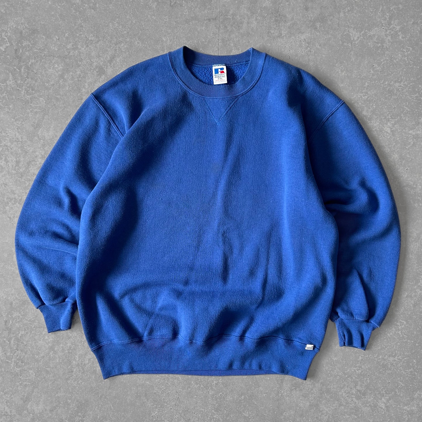 1990s - vintage russell athletic royal blue crewneck