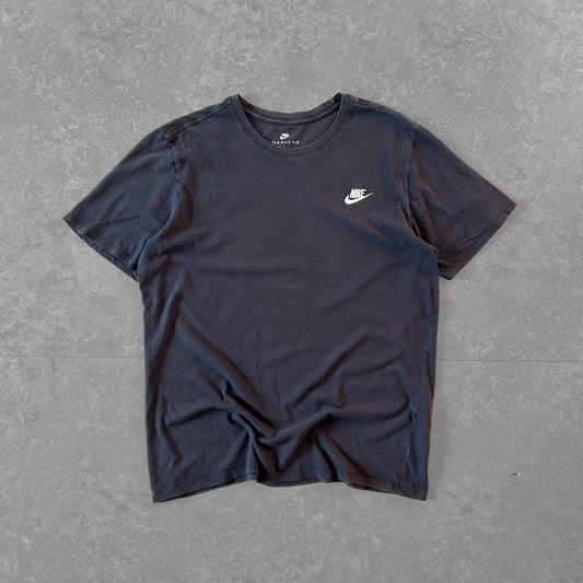 Nike Men's Classic Graphic T-Shirt in Black
