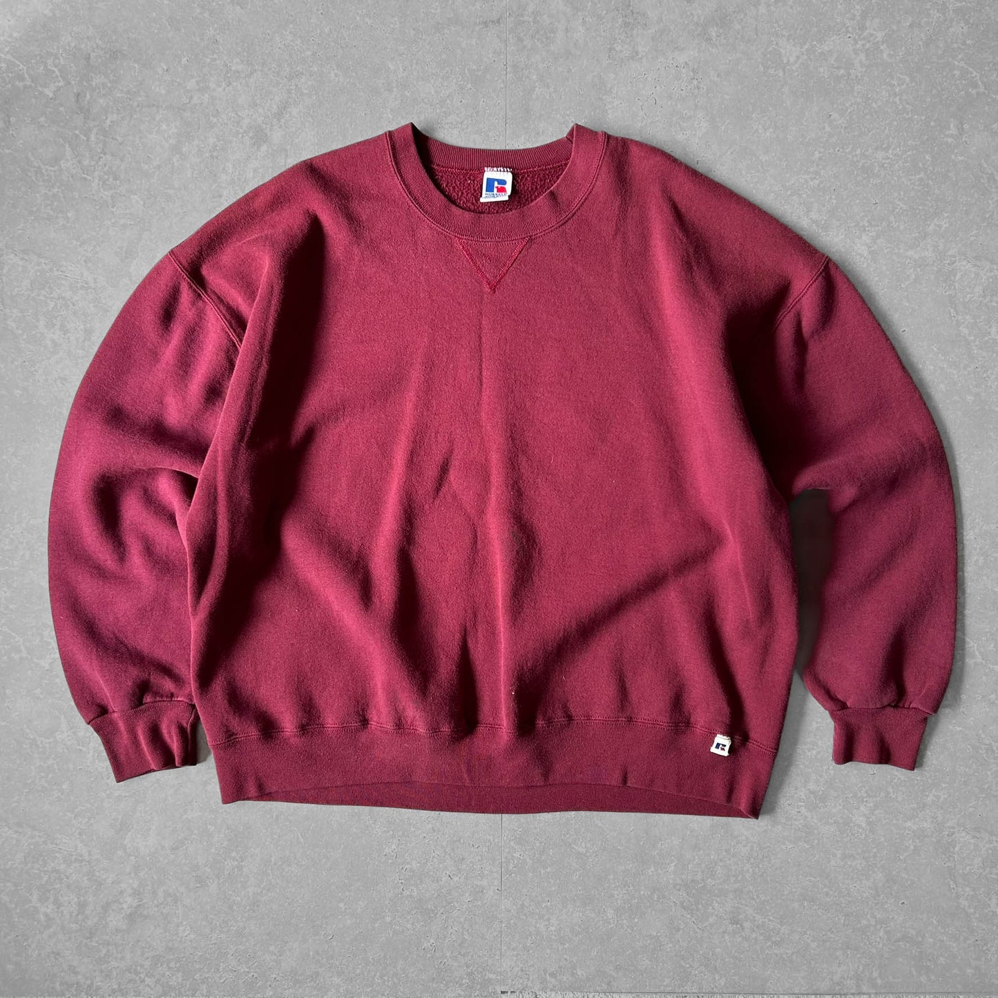 1990s - vintage russell athletic blank burgundy sweatshirt