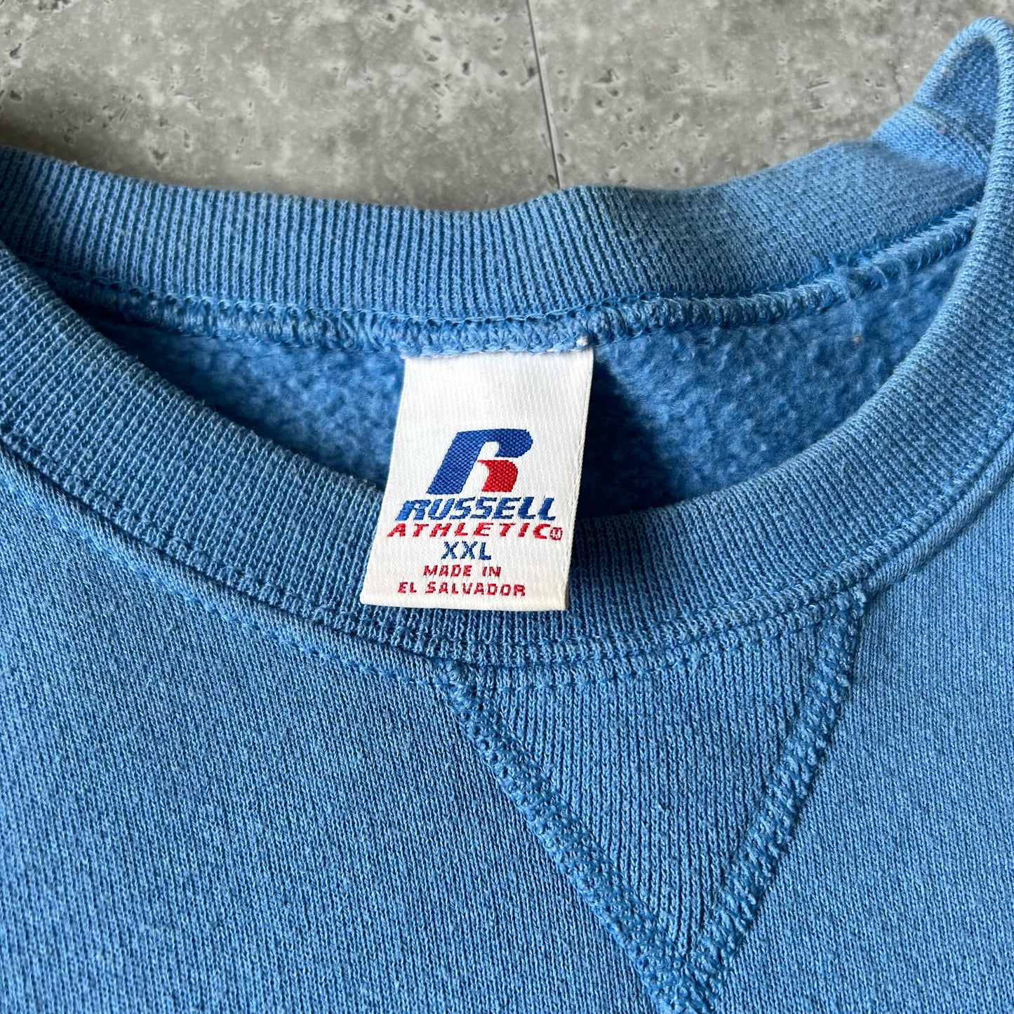 1990s - Vintage Russell Athletic Blank Sweatshirt