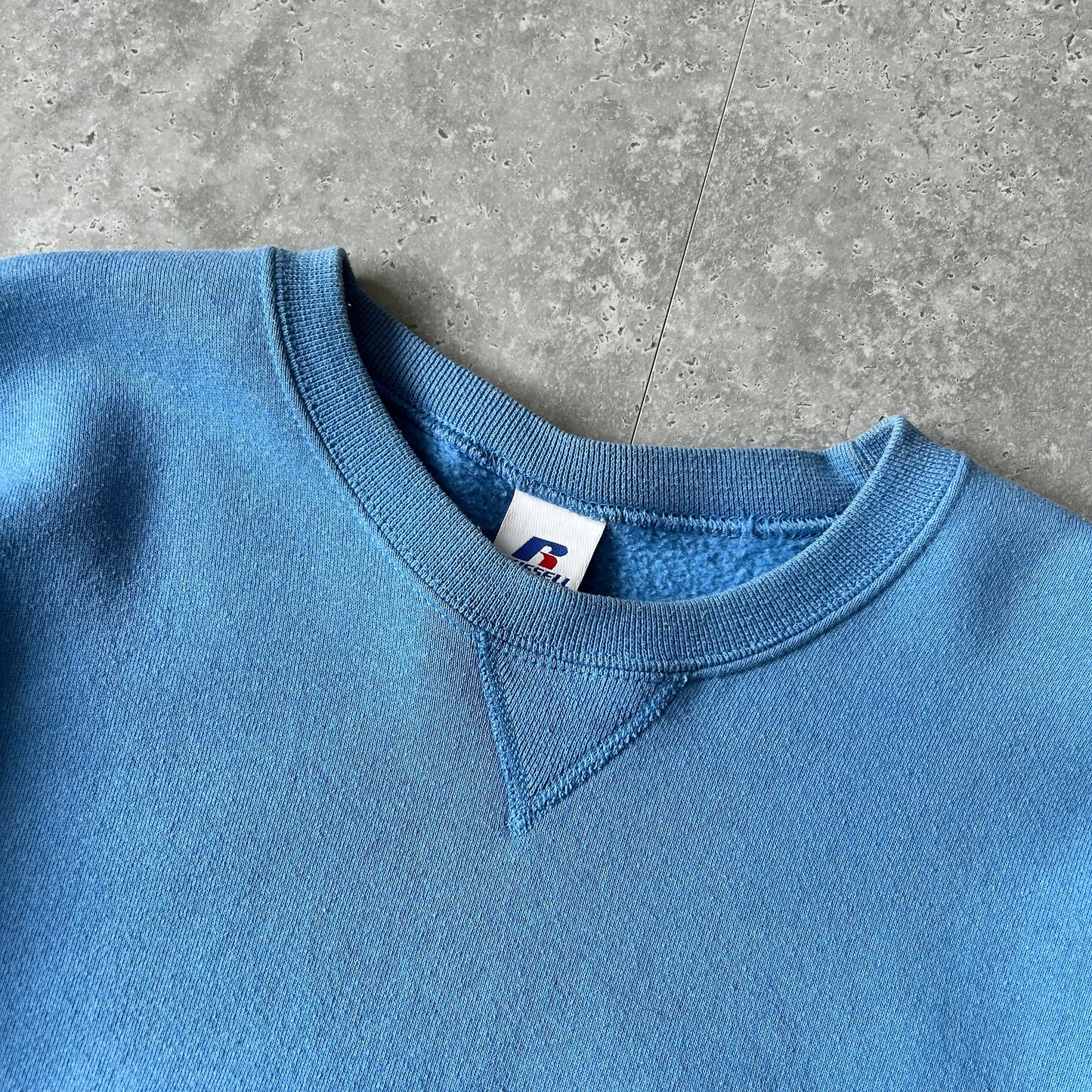 1990s - Vintage Russell Athletic Blank Sweatshirt