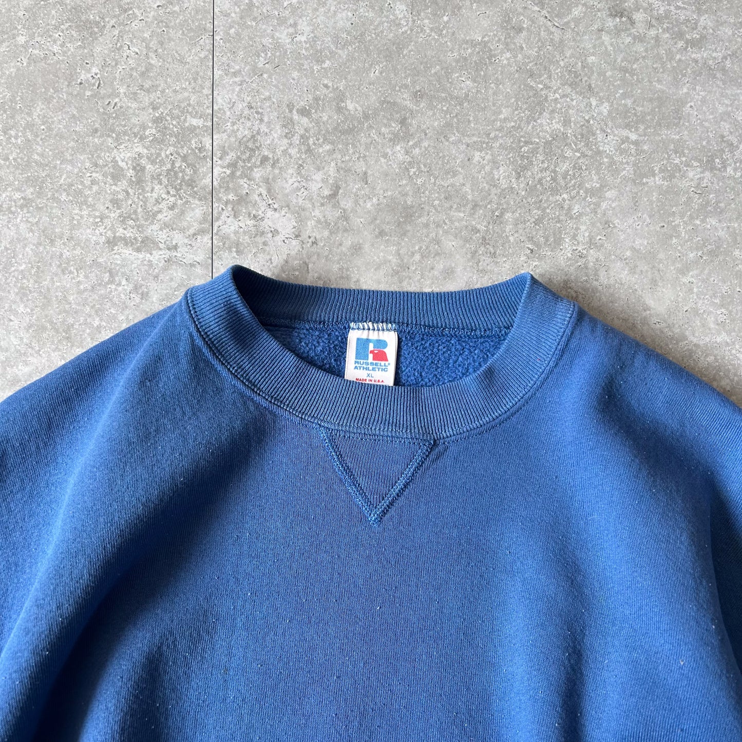 1990s - vintage russell athletic blue blank sweatshirt