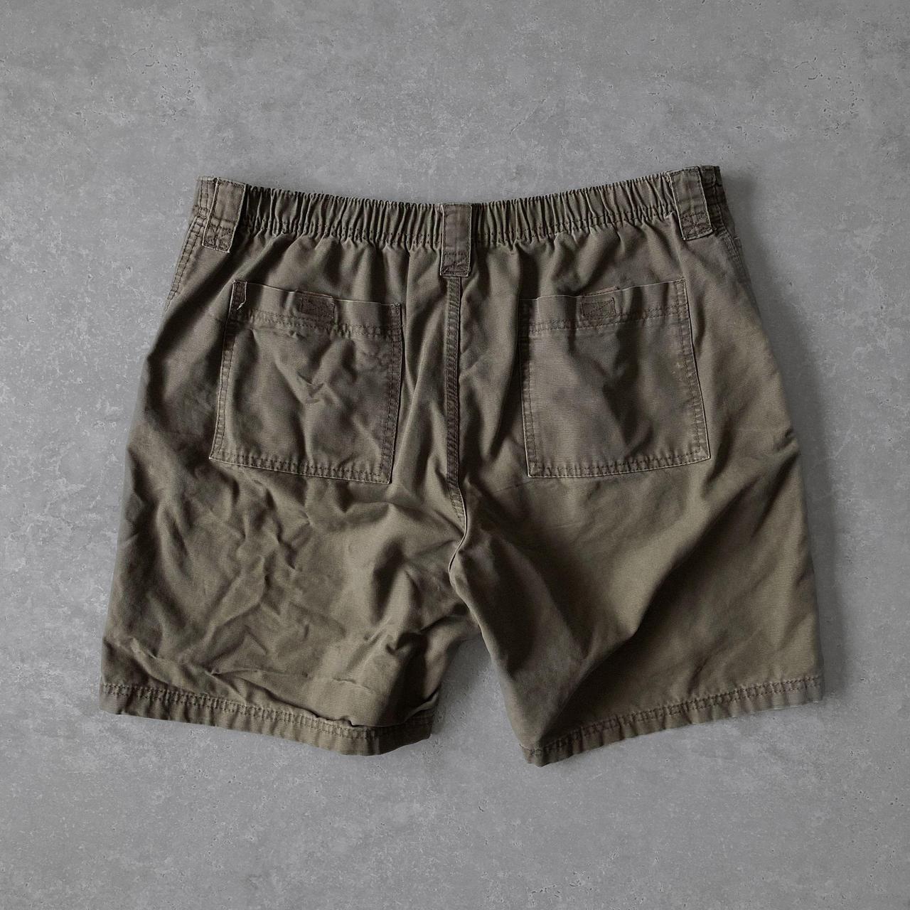 1990s - vintage wrangler cargo shorts