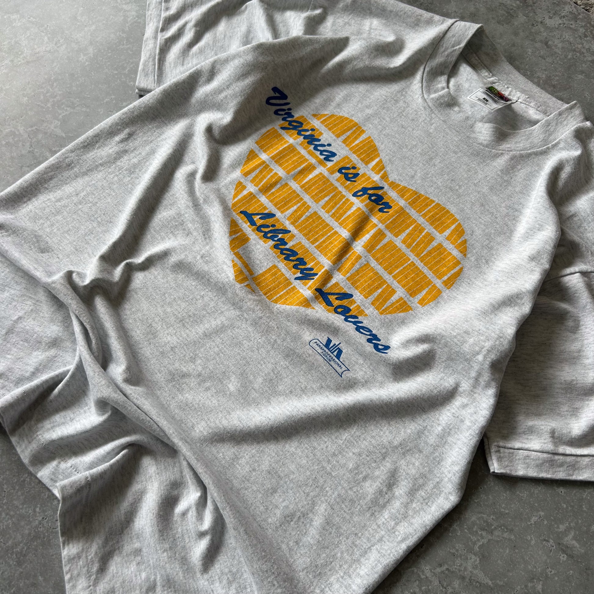 Vintage Men's Single Stitch Fruit Of The Loom Virginia is for Library Lovers Tee