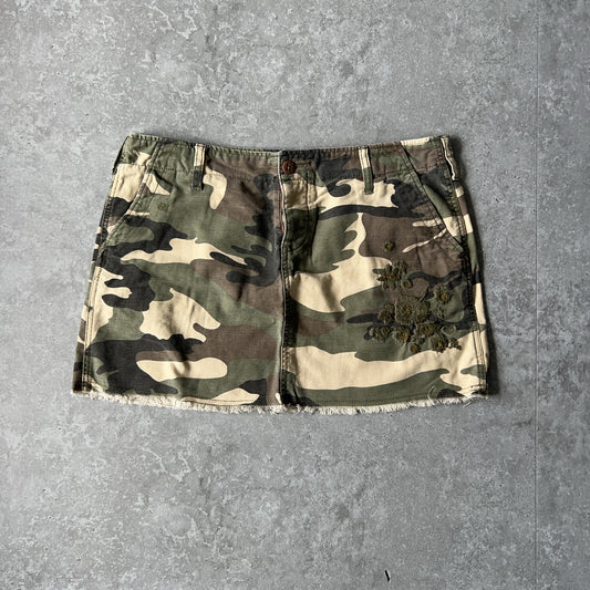 Vintage Women's Roxy Camouflage floral Skirt