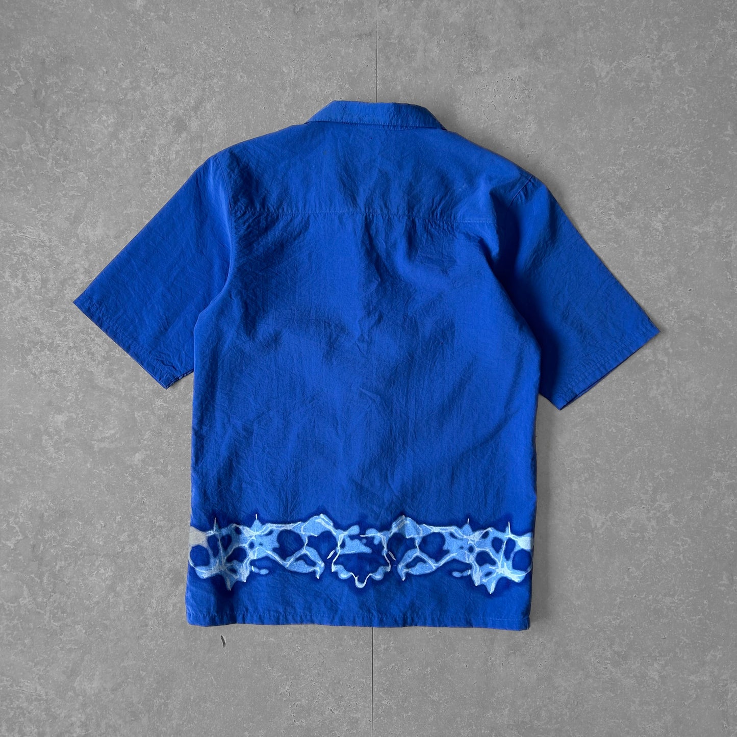 vintage y2k Nike Blue Button-Up Shirt with Graphic Hem