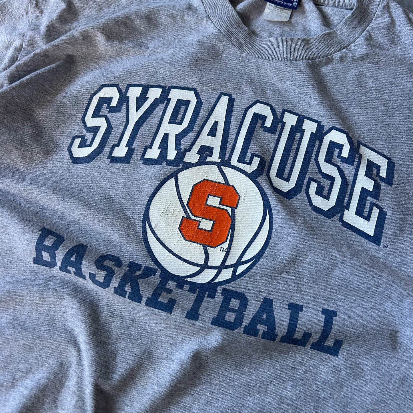 Syracuse Basketball Vintage Logo T-Shirt