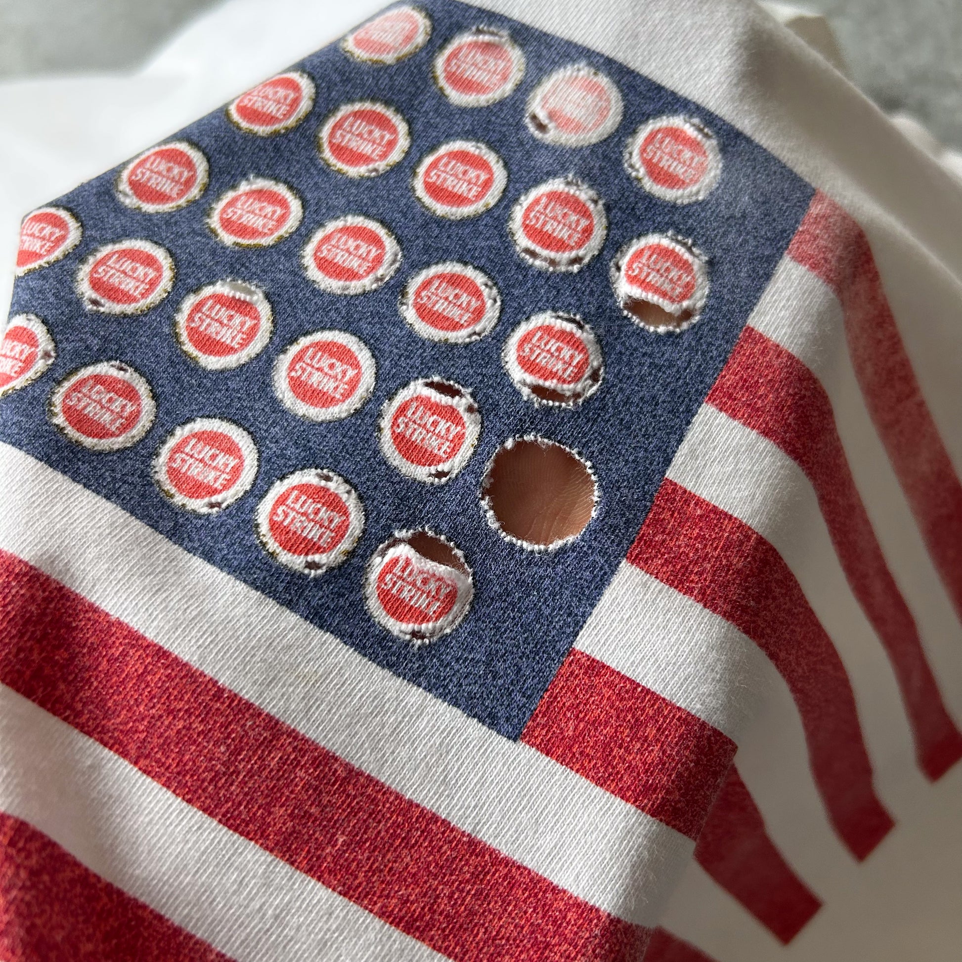 Vintage Lucky Strike American Flag Graphic T-Shirt