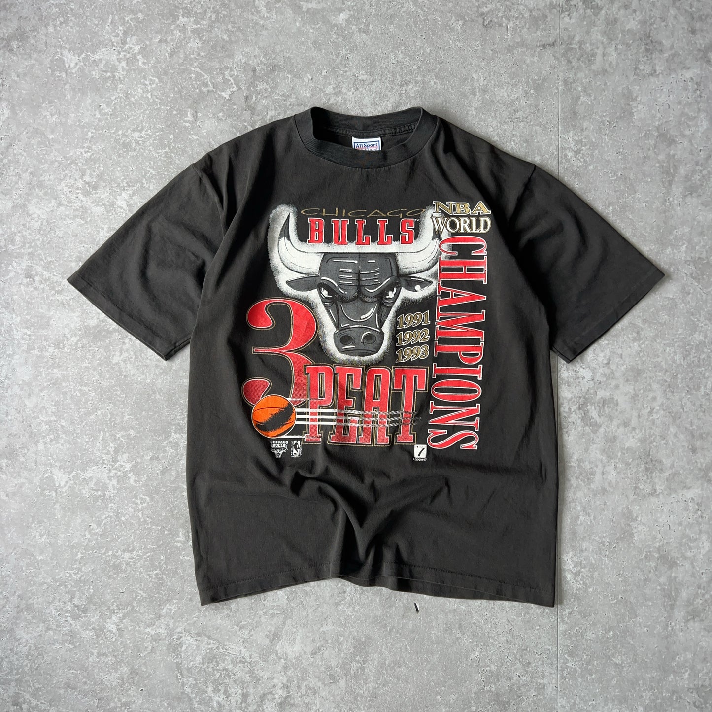Vintage Men's Single Stitch All Sport Chicago Bulls 3-Peat Tee