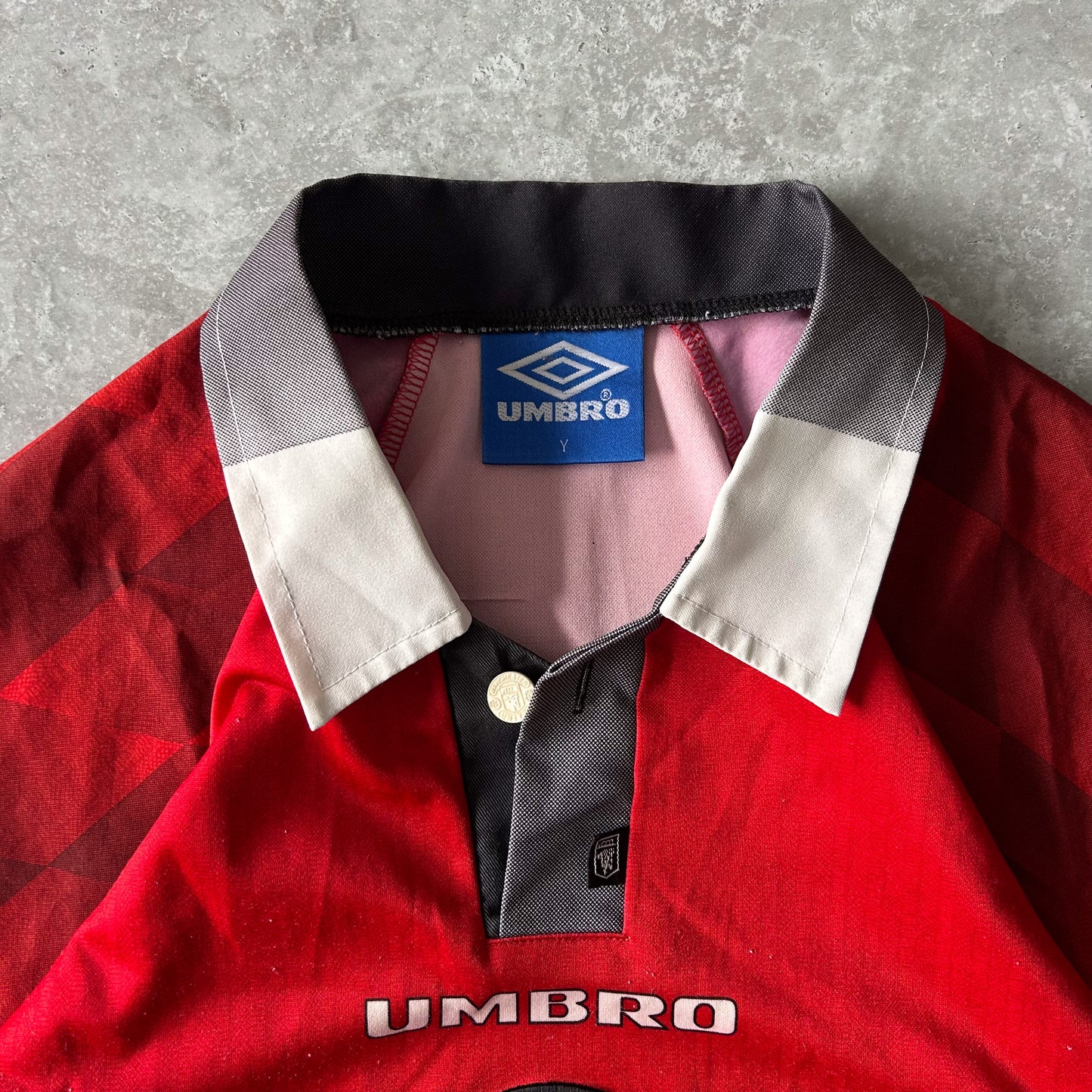 Manchester United 1996-1998 Umbro Football Shirt