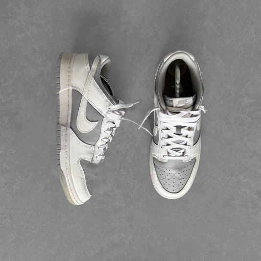 Nike Dunk Low Retro Sneakers