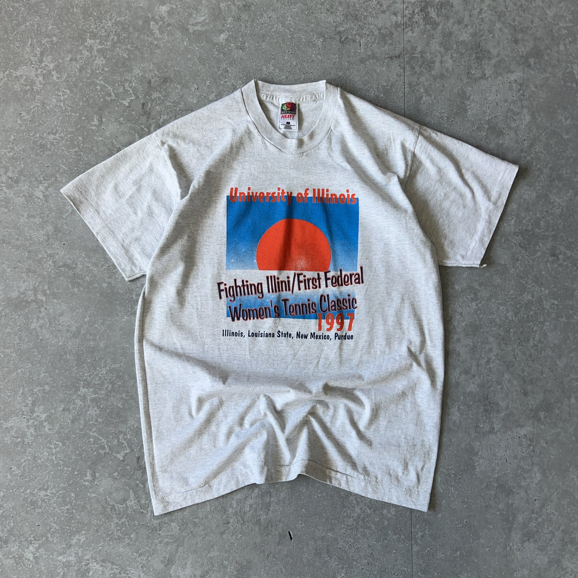 Vintage Men's Single Stitch Fruit Of The Loom University of Illinois Fighting Illini Women's Tennis Classic Tee