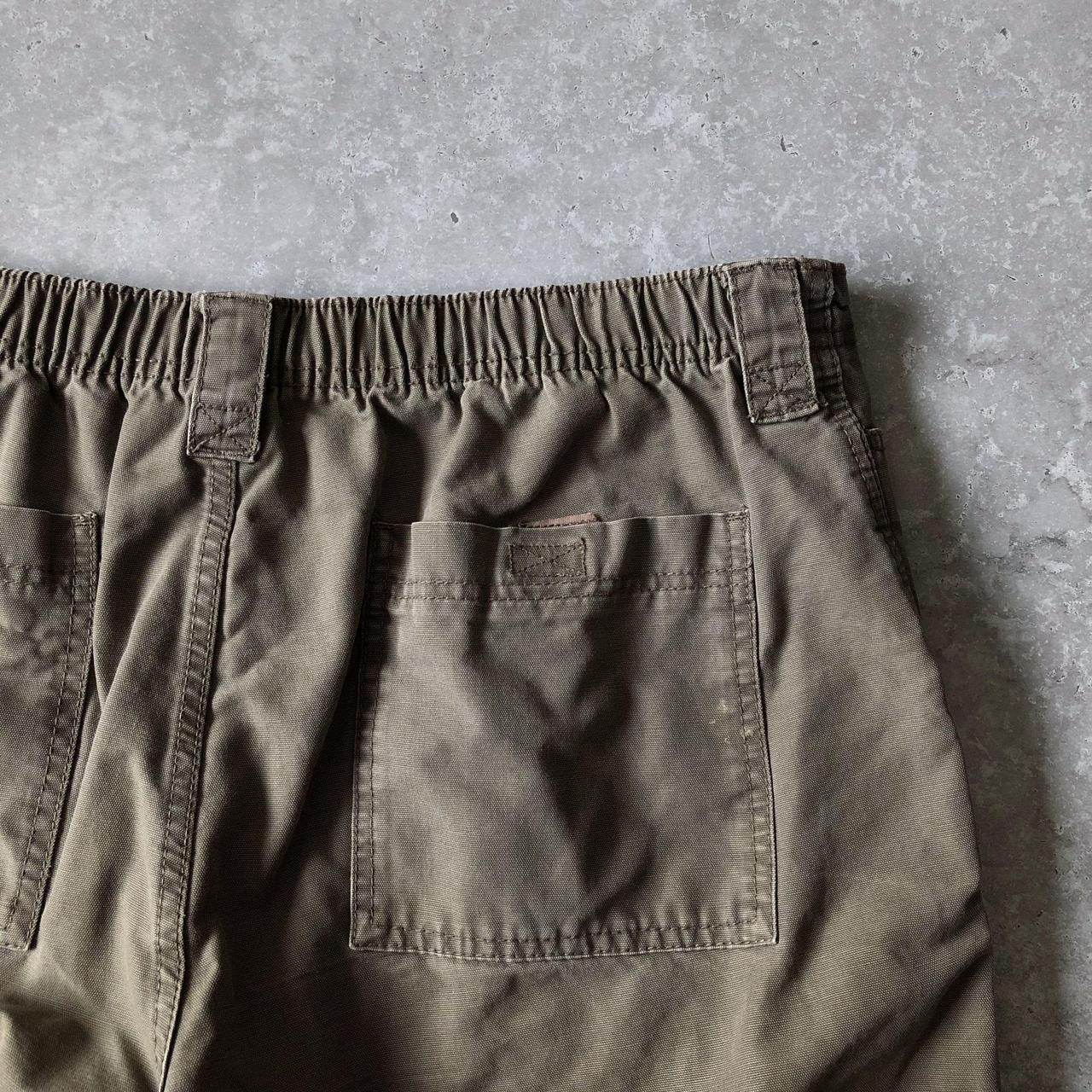 1990s - vintage wrangler cargo shorts