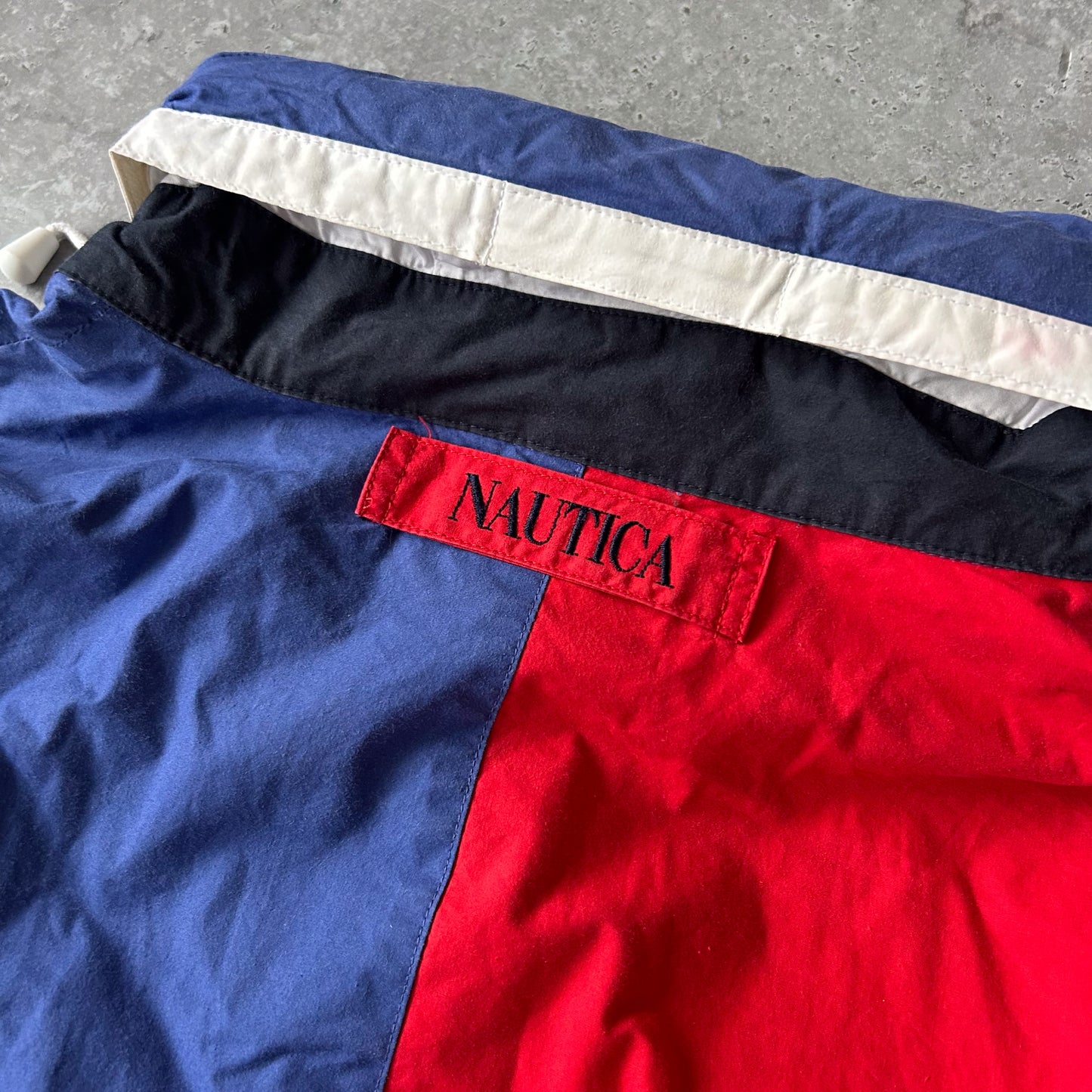 Vintage Men's Nautica Windbreaker Jacket