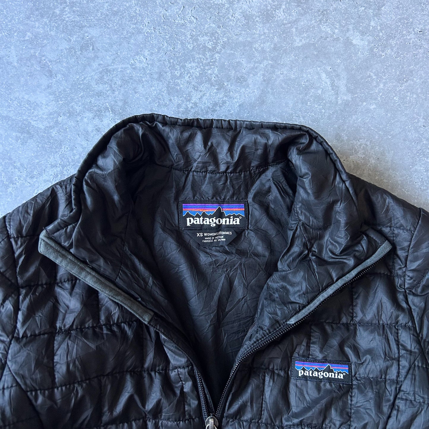 patagonia light-weight quilted primaloft insulated jacket