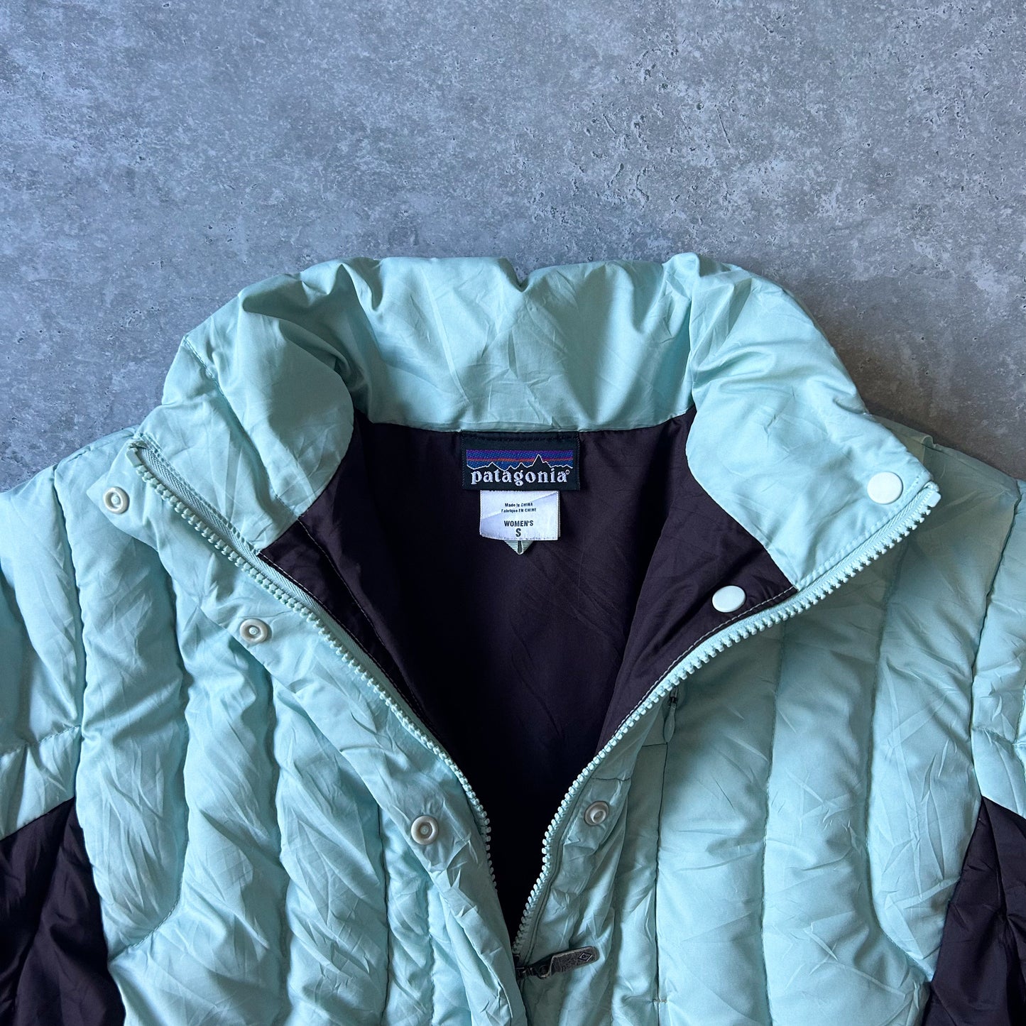 2000's patagonia 'winter rays' down insulated jacket