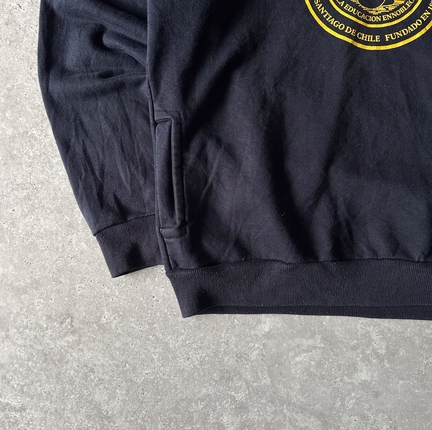 2000s - 'santiago college' graphic hoodie