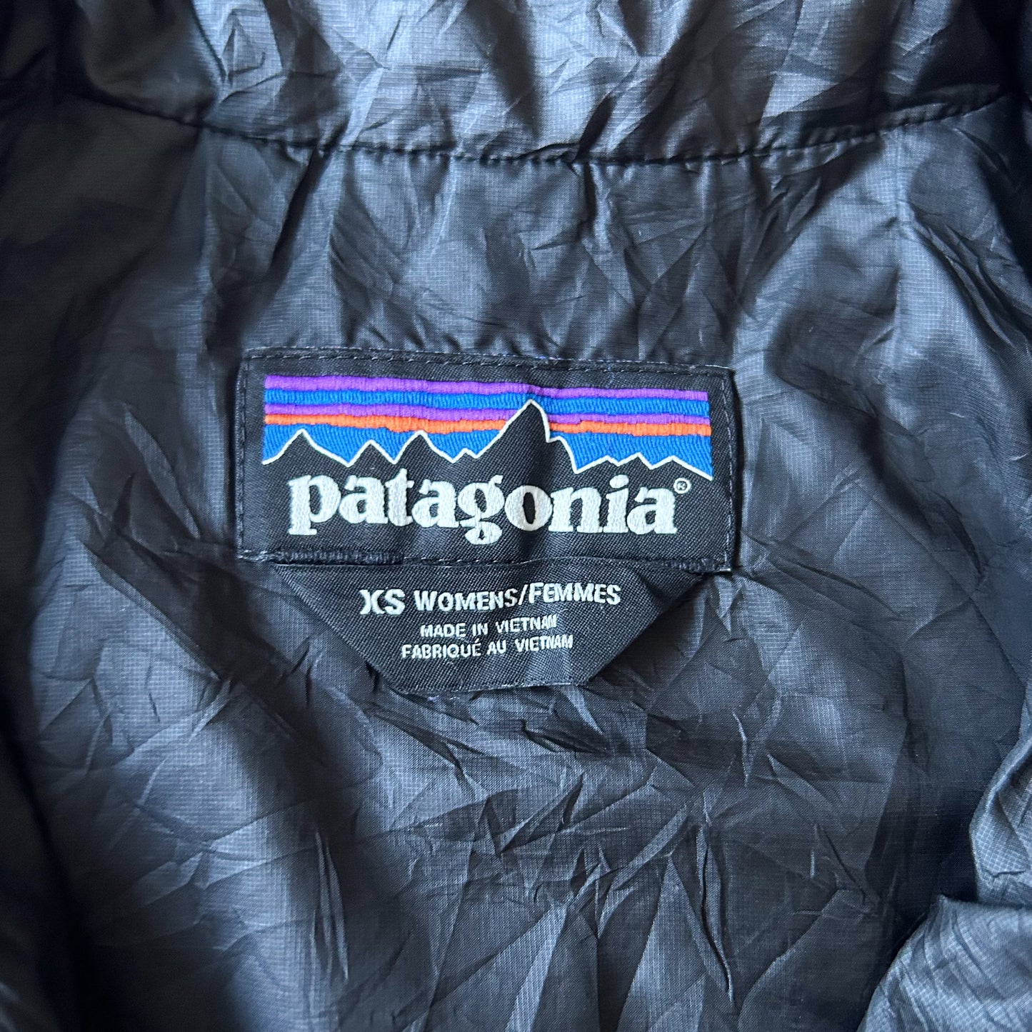 patagonia light-weight quilted primaloft insulated jacket